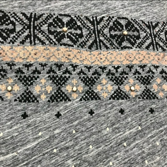 J. Crew Gray T-shirt with Small Stone Detail in Chest. - Picture 8 of 9